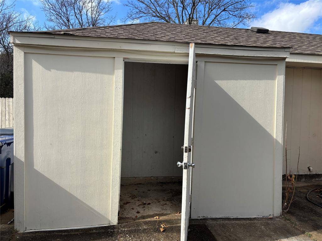 2313 Foot Hill Road McKinney, TX 75072 - Photo 12 of 13 Storage