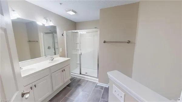 $1,350 | 130 Shallowford Reserve Drive, Unit 101, Lewisville, NC 27023