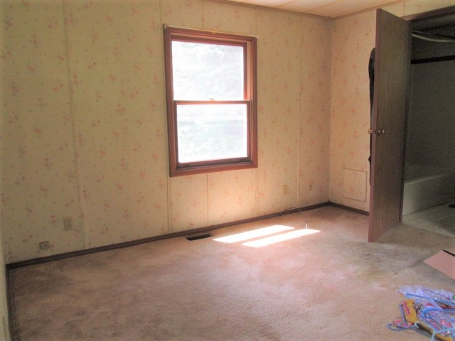 18 Mountain Road Bennington, NH 03442 - Photo 9 of 14 Gallery Image 9