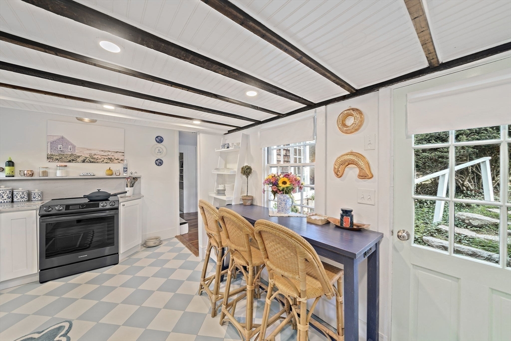 583 Main Street Hingham, MA 02043 - Photo 15 of 39