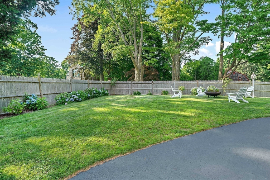 583 Main Street Hingham, MA 02043 - Photo 34 of 39