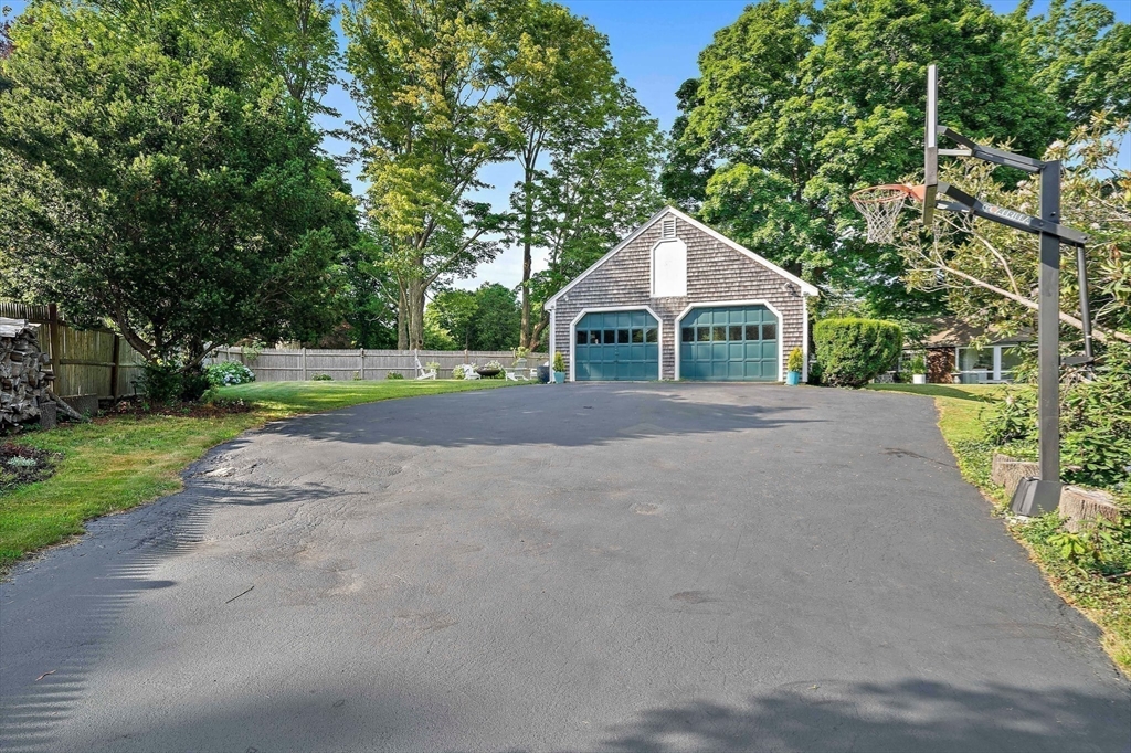 583 Main Street Hingham, MA 02043 - Photo 35 of 39