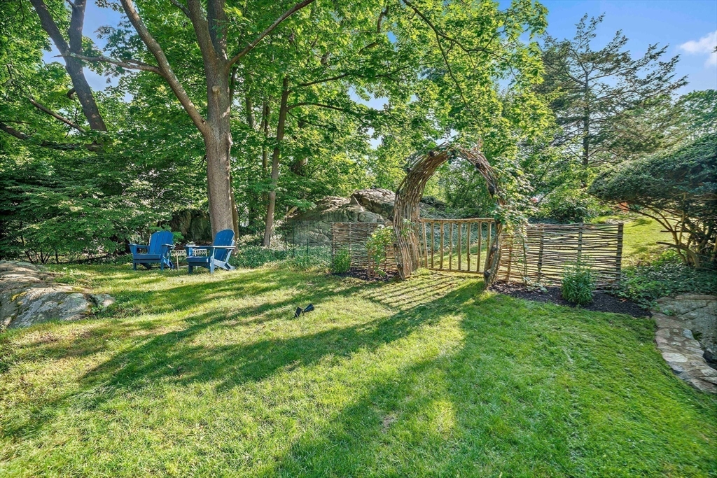 583 Main Street Hingham, MA 02043 - Photo 38 of 39