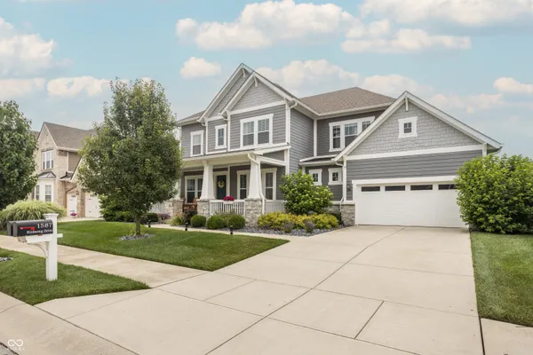 $825,000 | 1587 Birdsong Drive, Westfield, IN 46074
