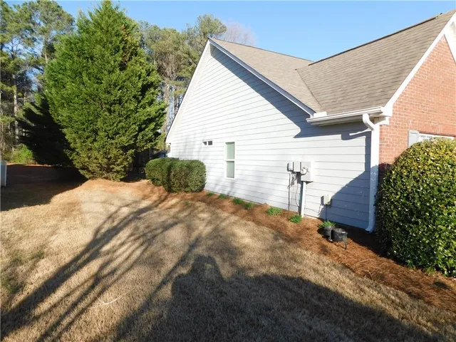 $389,995 | 873 Port W Drive Northeast, Auburn, GA 30011