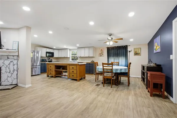 $235,000 | 636 Union Avenue, Interlachen, FL 32148