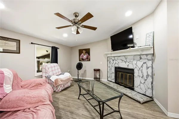 $235,000 | 636 Union Avenue, Interlachen, FL 32148