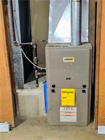 $74,900 | 223 Emerson Avenue, Farrell, PA 16121