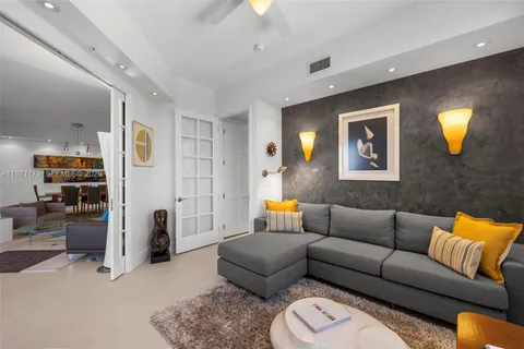 $1,789,000 | 626 Coral Way, Unit 1104, Coral Gables, FL 33134