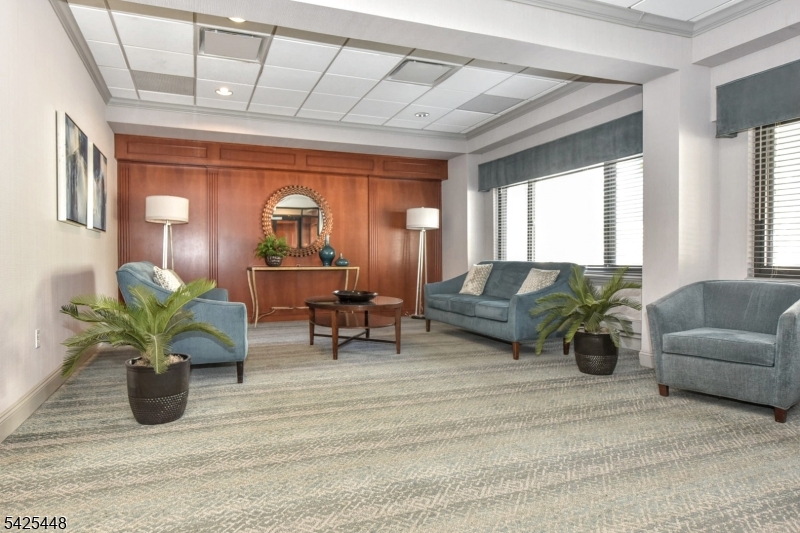 307 Prospect Avenue, Unit 4B Hackensack, NJ 07601 - Photo 7 of 32