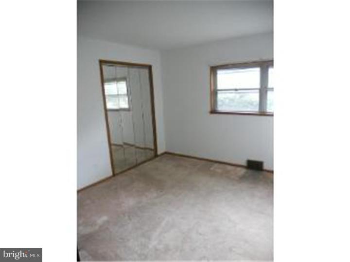 1805 Surrey Road Oreland, PA 19075 - Photo 12 of 21 Bedroom 2