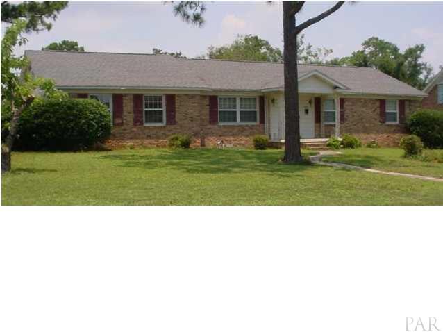 2000 Galt Road Pensacola, FL 32503 - Photo 3 of 13 Great home on corner lot