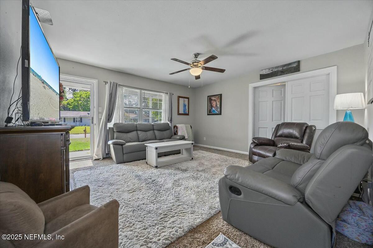 10630 Dodd Road Jacksonville, FL 32218 - Photo 3 of 17 tempImageDD2nUJ