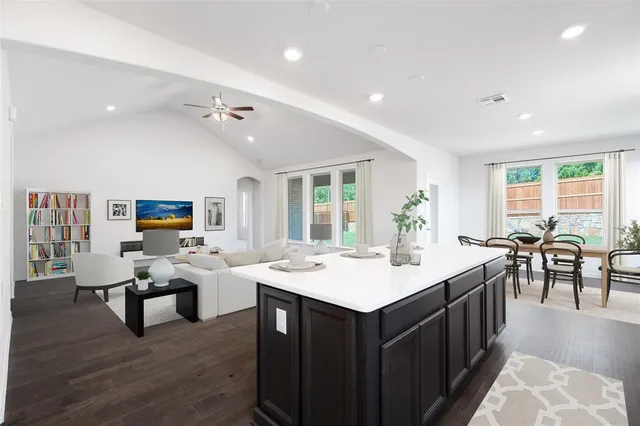 $579,990 | 620 Schooner Court, Heath, TX 75126