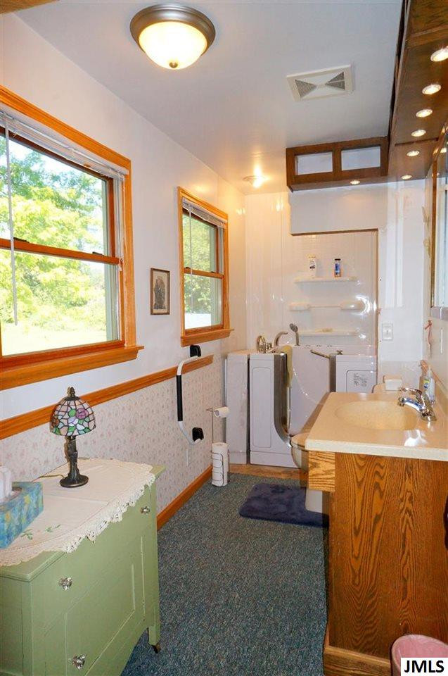 9886 North Parma Road Springport, MI 49284 - Photo 15 of 36 Photo 15