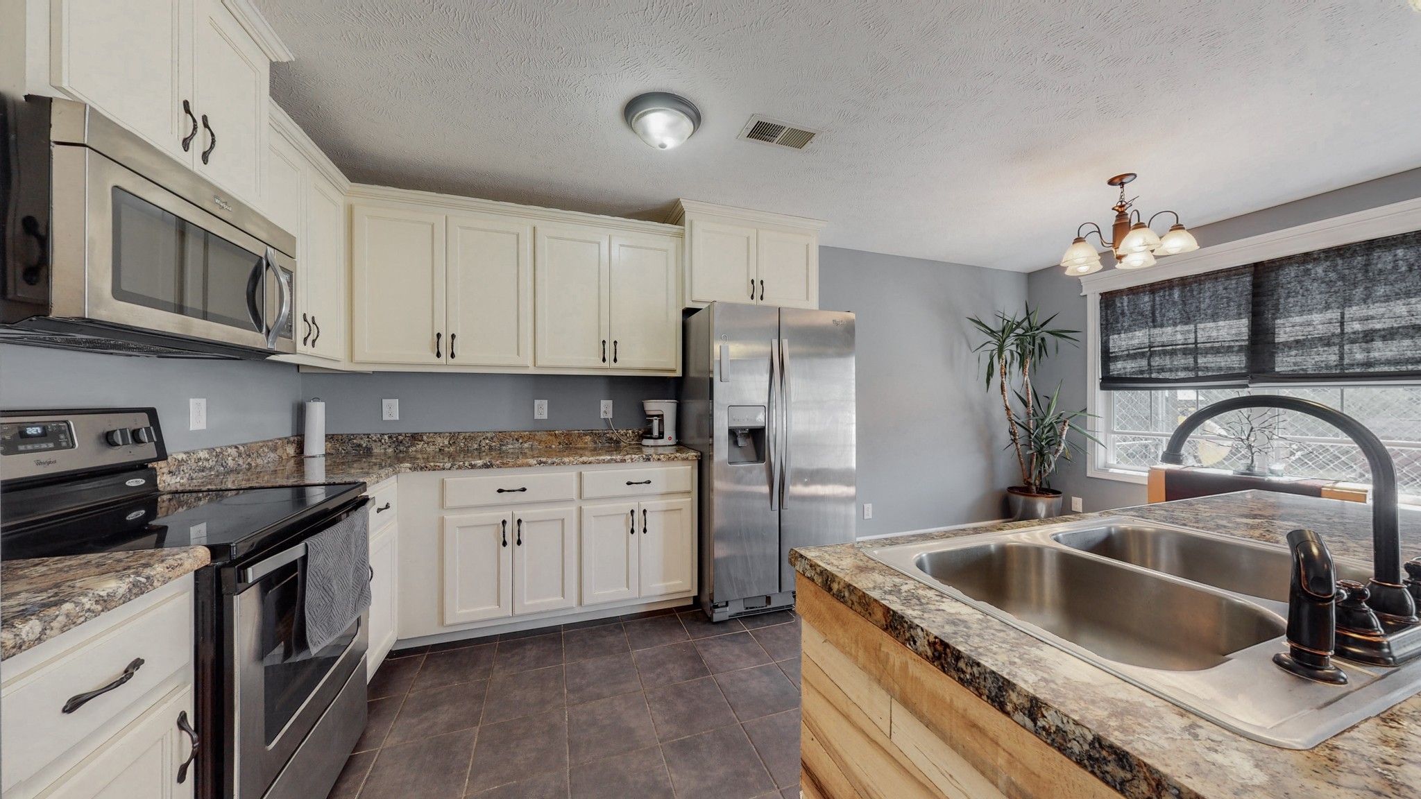 2320 River Road Clarksville, TN 37040 - Photo 16 of 49 Gallery Image 16