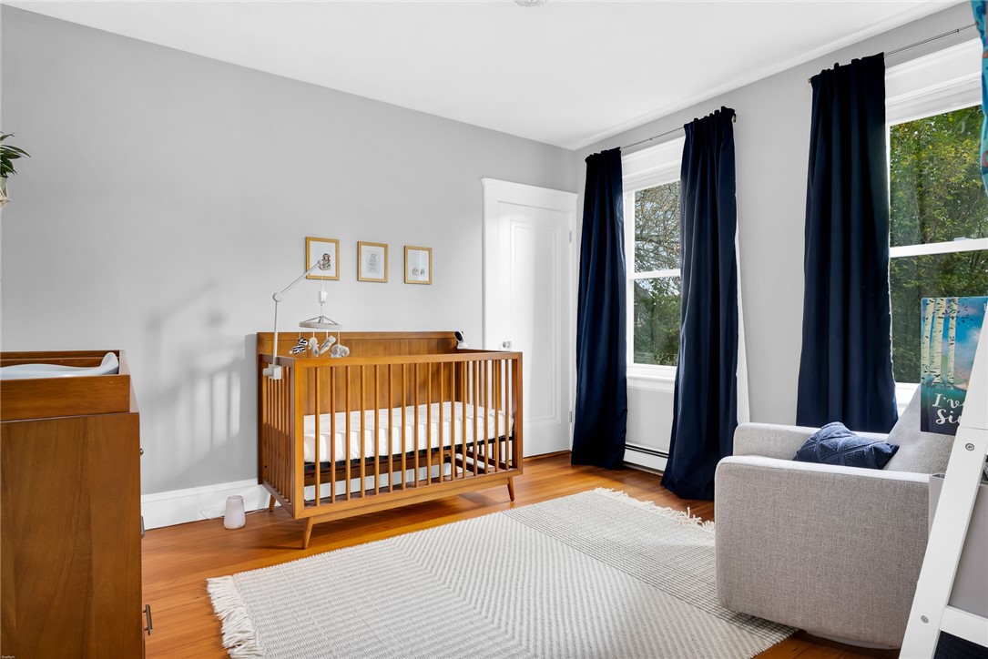 40 Memorial Road Providence, RI 02906 - Photo 14 of 19