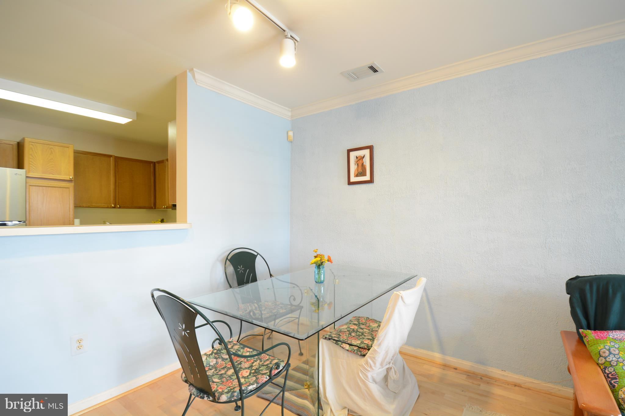 5575 Seminary Road, Unit 211 Falls Church, VA 22041 - Photo 7 of 15 Dining Room