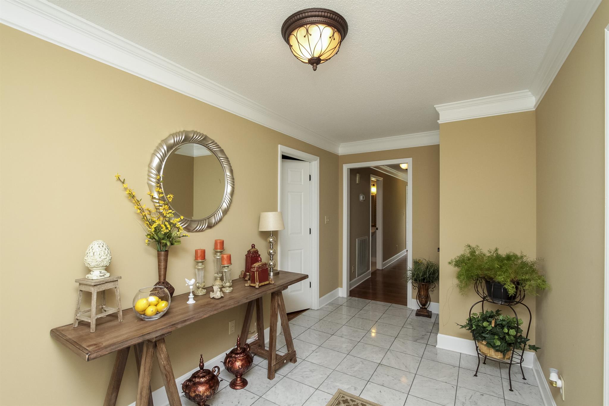 962 Alford Road Murfreesboro, TN 37129 - Photo 9 of 29 a living room with furniture and a mirror