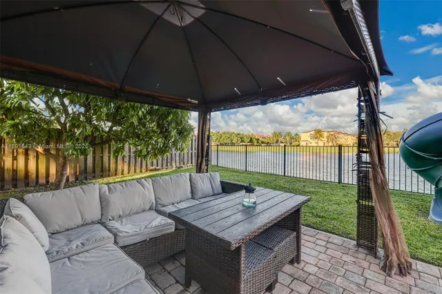 $685,000 | 21071 Southwest 88th Court, Cutler Bay, FL 33189