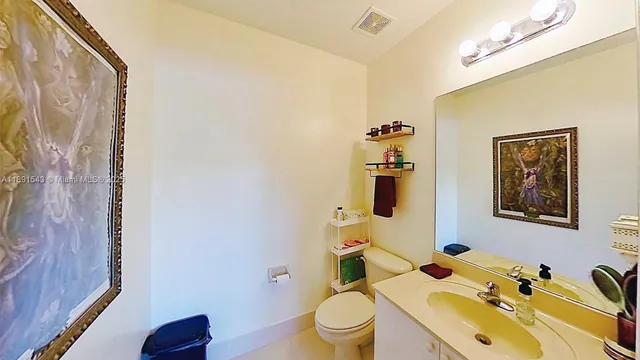 $685,000 | 21071 Southwest 88th Court, Cutler Bay, FL 33189