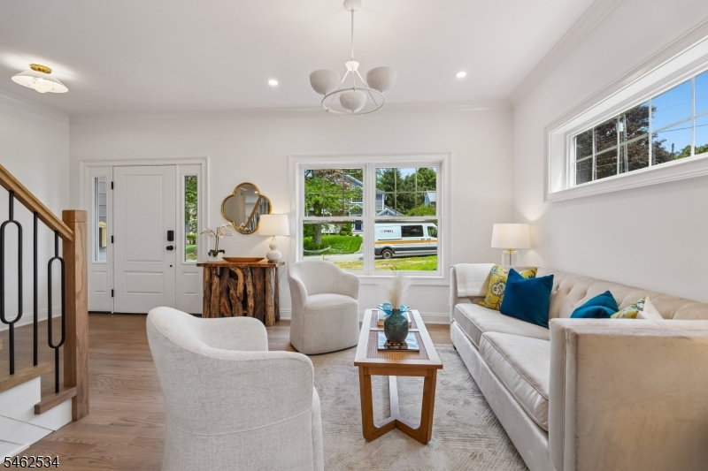 31 Verona Road New Providence, NJ 07974 - Photo 5 of 49 Gallery Image 5