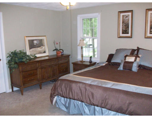 79 Rock Road North Andover, MA 01845 - Photo 18 of 21 Gallery Image 18