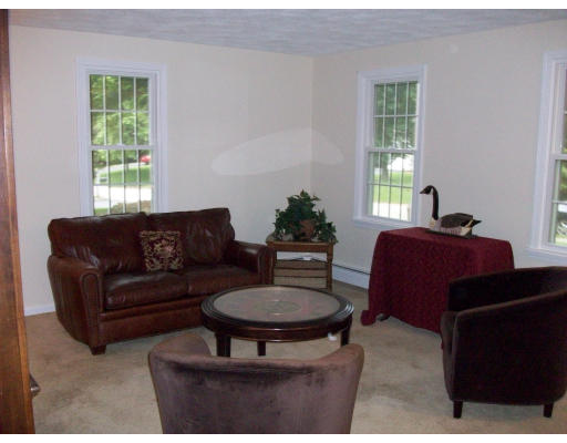 79 Rock Road North Andover, MA 01845 - Photo 7 of 21 Gallery Image 7
