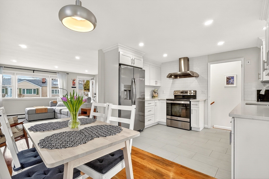 13 Carson Road Woburn, MA 01801 - Photo 12 of 41