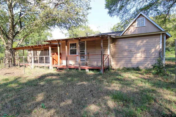 a view of backyard of house