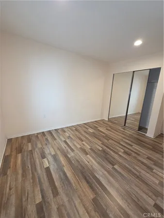 $2,200 | 14537 Archwood Street, Unit 301, Van Nuys, CA 91405