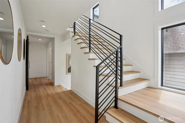 $2,500,000 | 3714 Bagley Avenue North, Seattle, WA 98103