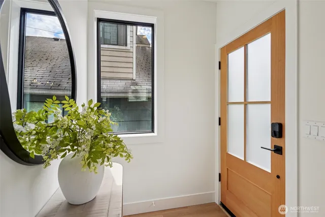 $2,500,000 | 3714 Bagley Avenue North, Seattle, WA 98103