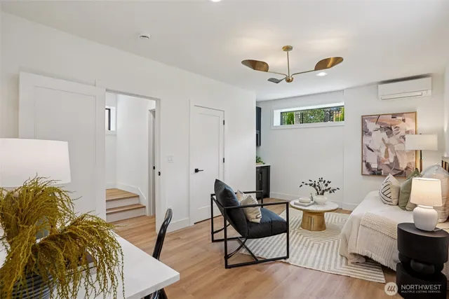 $2,500,000 | 3714 Bagley Avenue North, Seattle, WA 98103