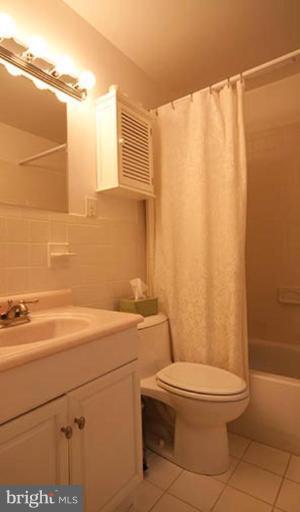 508 Tapawingo Road Southwest Vienna, VA 22180 - Photo 8 of 16 Completely Renovated