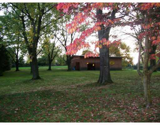 105 West Brewster Road Butler, PA 16001 - Photo 6 of 13 Stable/Barn.