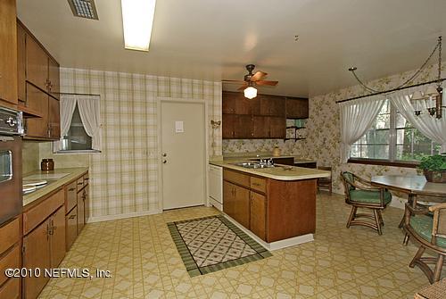 6749 West Fincannon Road Jacksonville, FL 32277 - Photo 2 of 23 KITCHEN