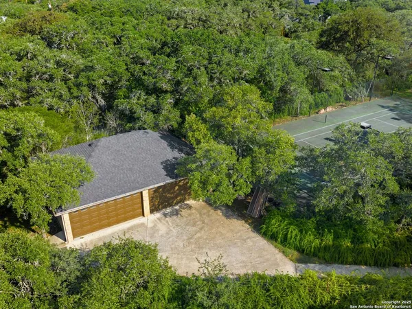 $2,831,150 | 5 Ashin Way, Hill Country Village, TX 78232
