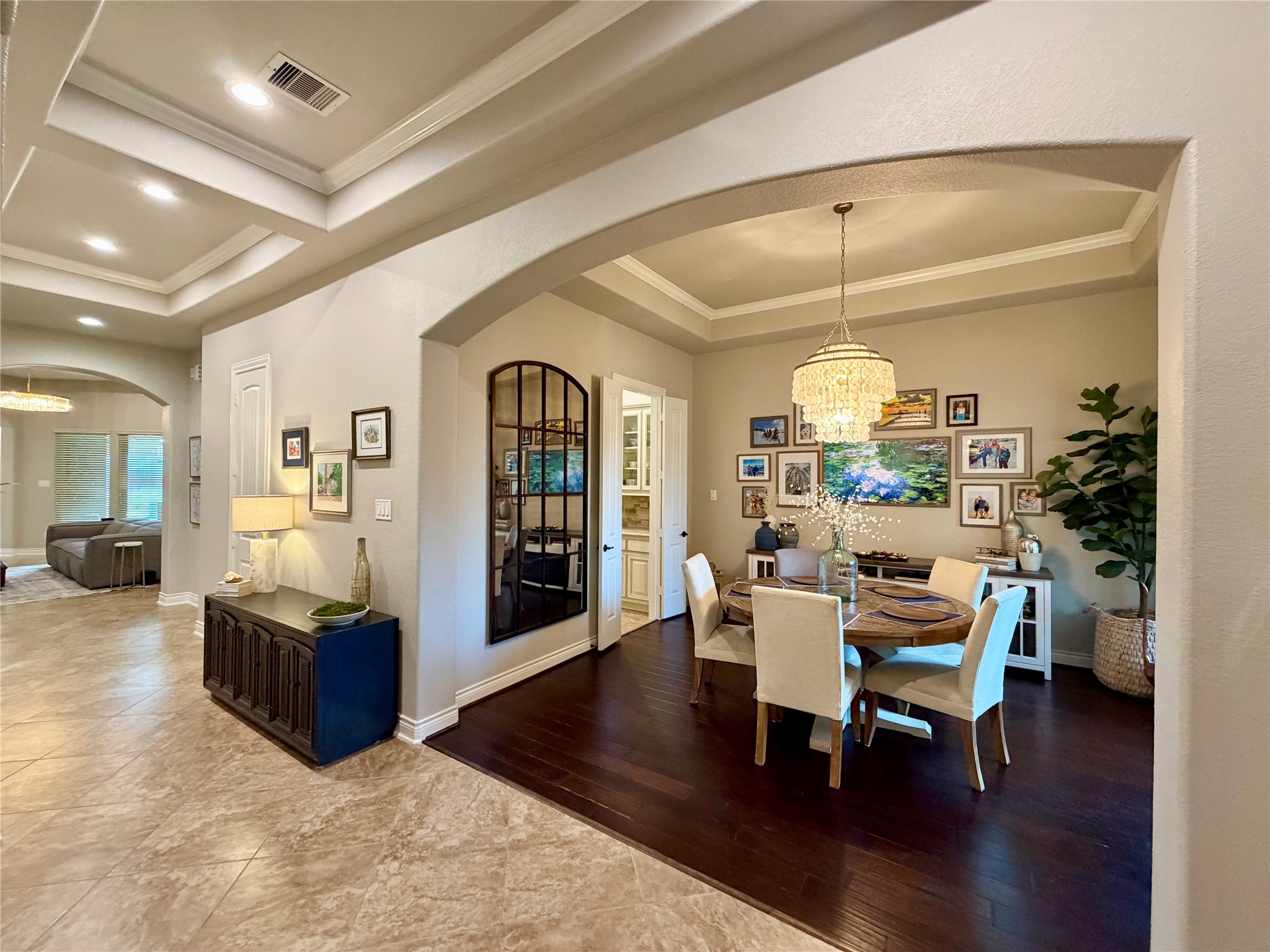 137 Reid Ridge Drive Conroe, TX 77384 - Photo 5 of 27 Formal Dining