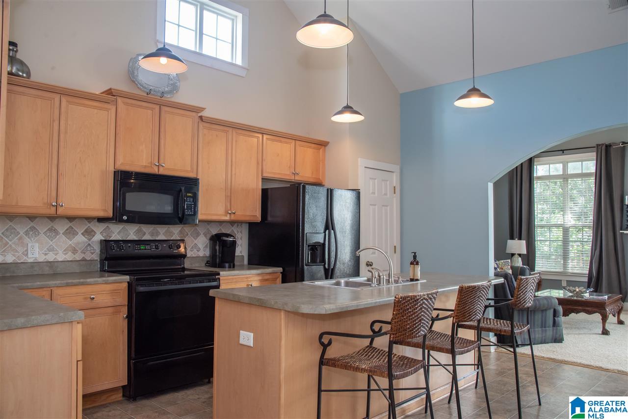 124 King Richards Way Calera, AL 35040 - Photo 9 of 29