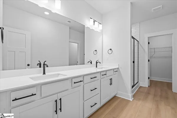 $299,990 | 412 Crestcreek Drive, Anderson, SC 29621