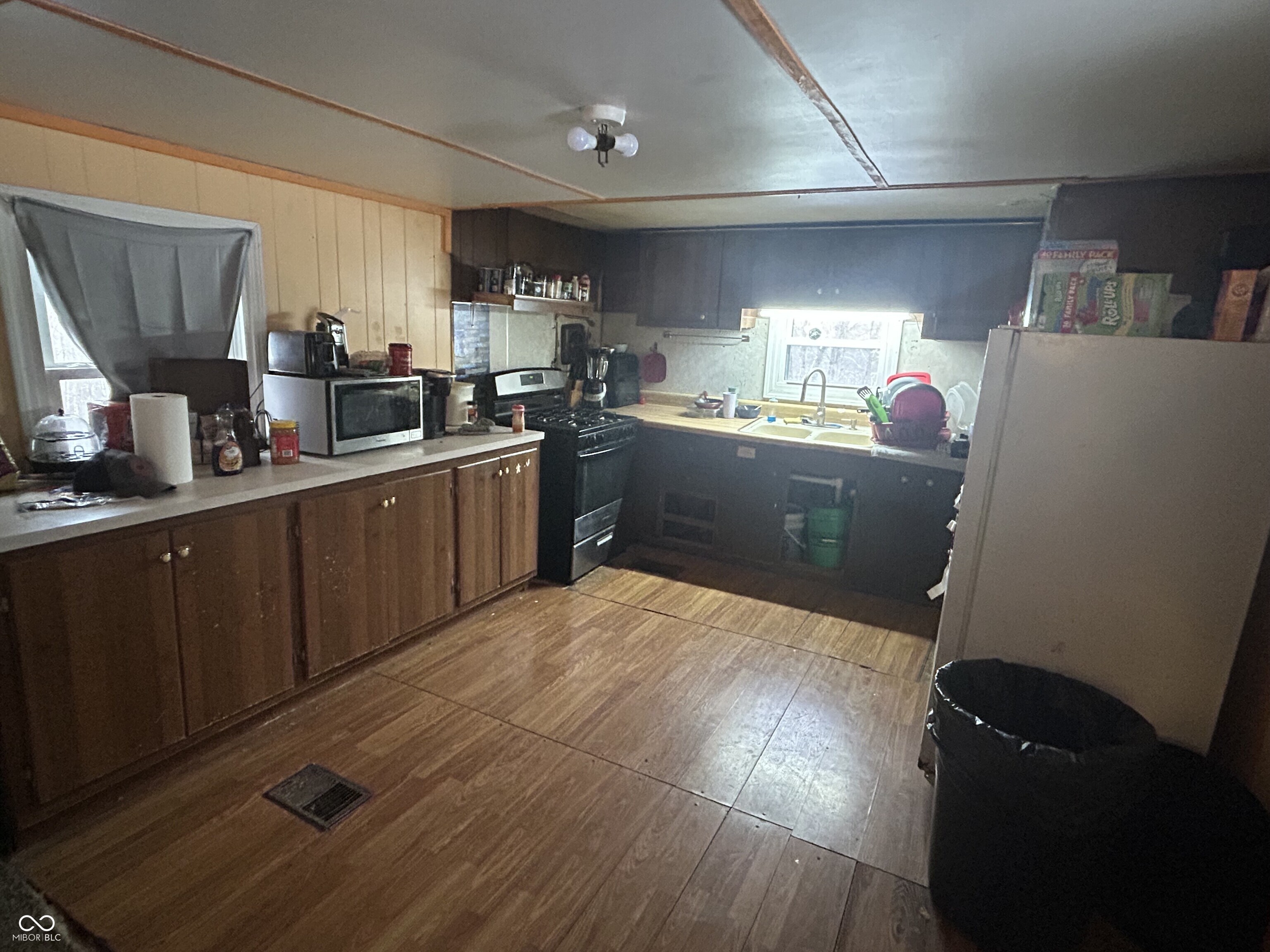 10615 Stanley Road Rockville, IN 47872 - Photo 5 of 17