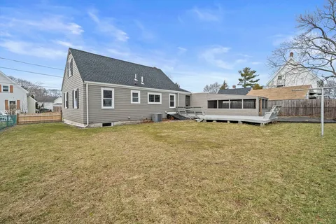 $685,000 | 14 Crescent Road, Weymouth, MA 02191