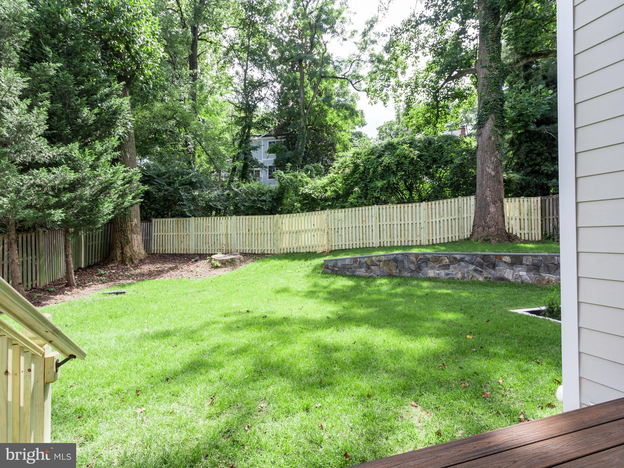 2822 23rd Road North Arlington, VA 22201 - Photo 29 of 30 Exterior (Rear)