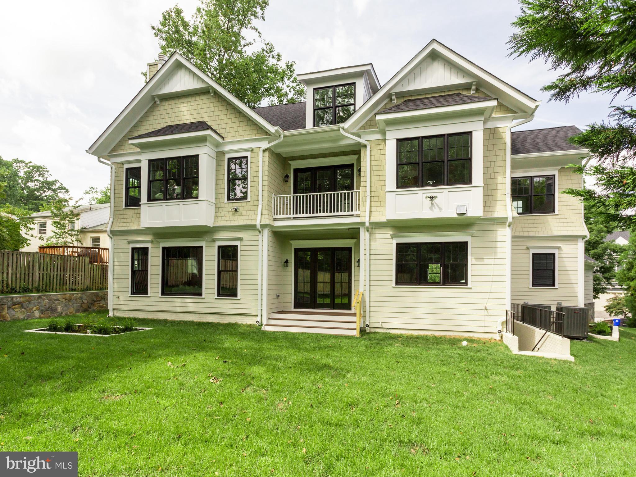 2822 23rd Road North Arlington, VA 22201 - Photo 30 of 30 Exterior (Rear)