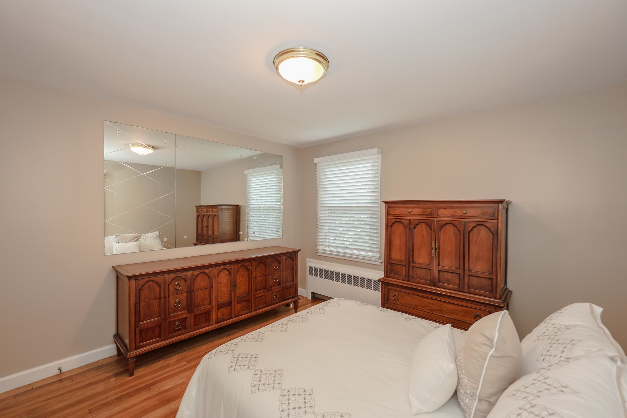 41 Bruce Road Manchester, NH 03104 - Photo 24 of 39 Gallery Image 24