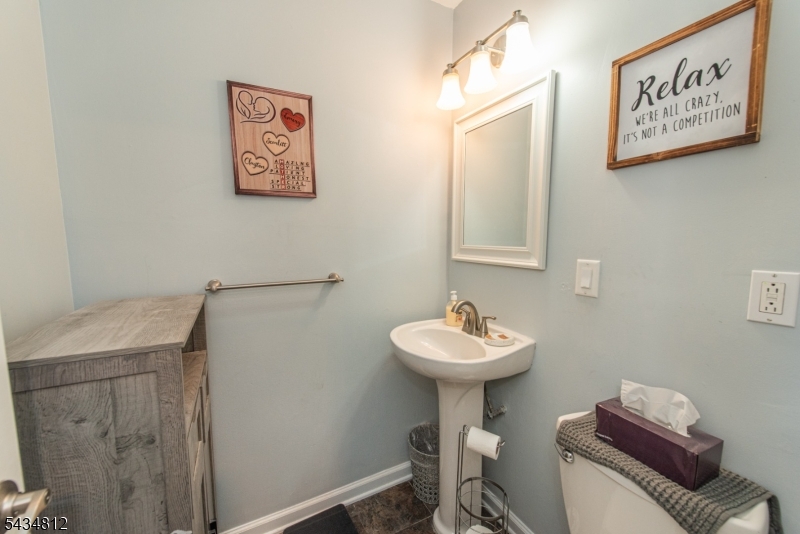 11 Hunters Lane Sparta, NJ 07871 - Photo 16 of 23
