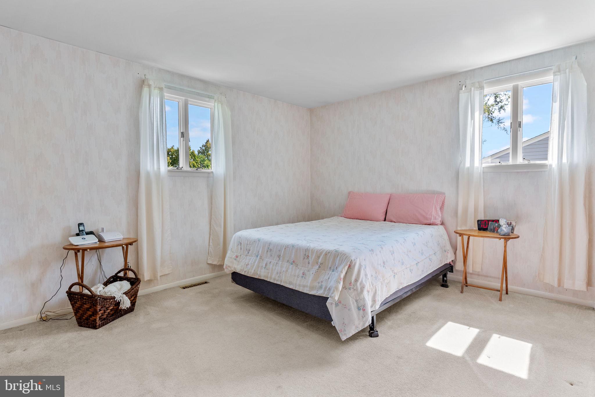 507 Byron Road Warminster, PA 18974 - Photo 11 of 32 Gallery Image 11