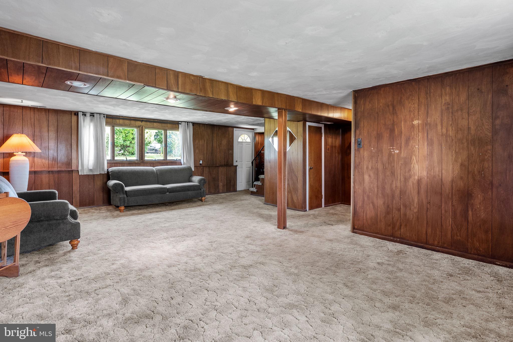 507 Byron Road Warminster, PA 18974 - Photo 14 of 32 Gallery Image 14