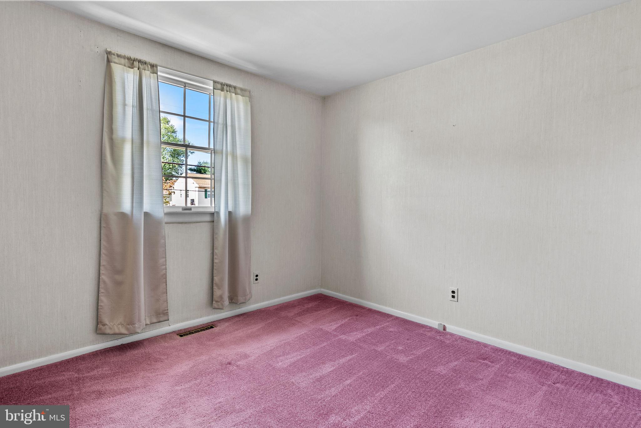 507 Byron Road Warminster, PA 18974 - Photo 10 of 32 Gallery Image 10